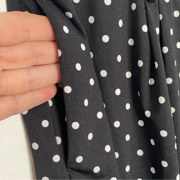 Robert Louis Black and White Polka Dot Petite Shorts - Picture 6 of 10